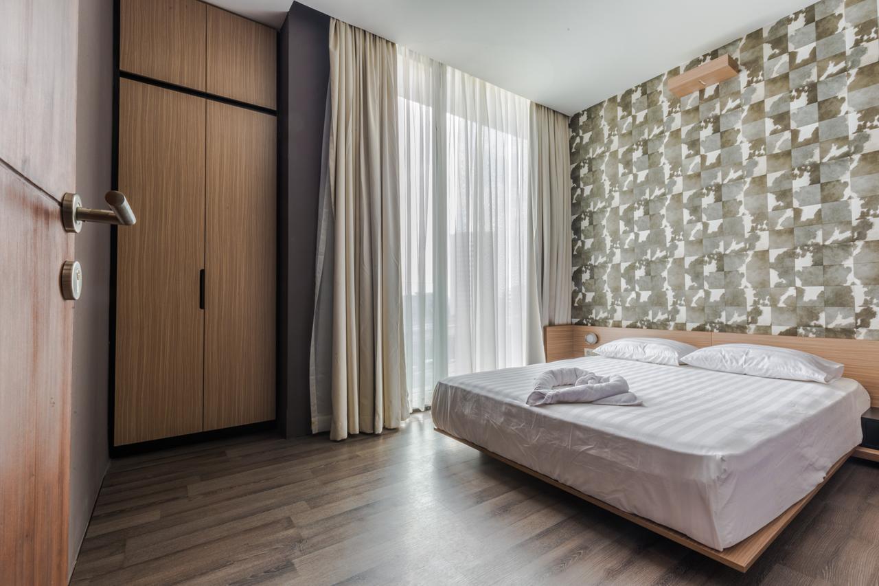 Upscale Suites Yakarta Exterior foto